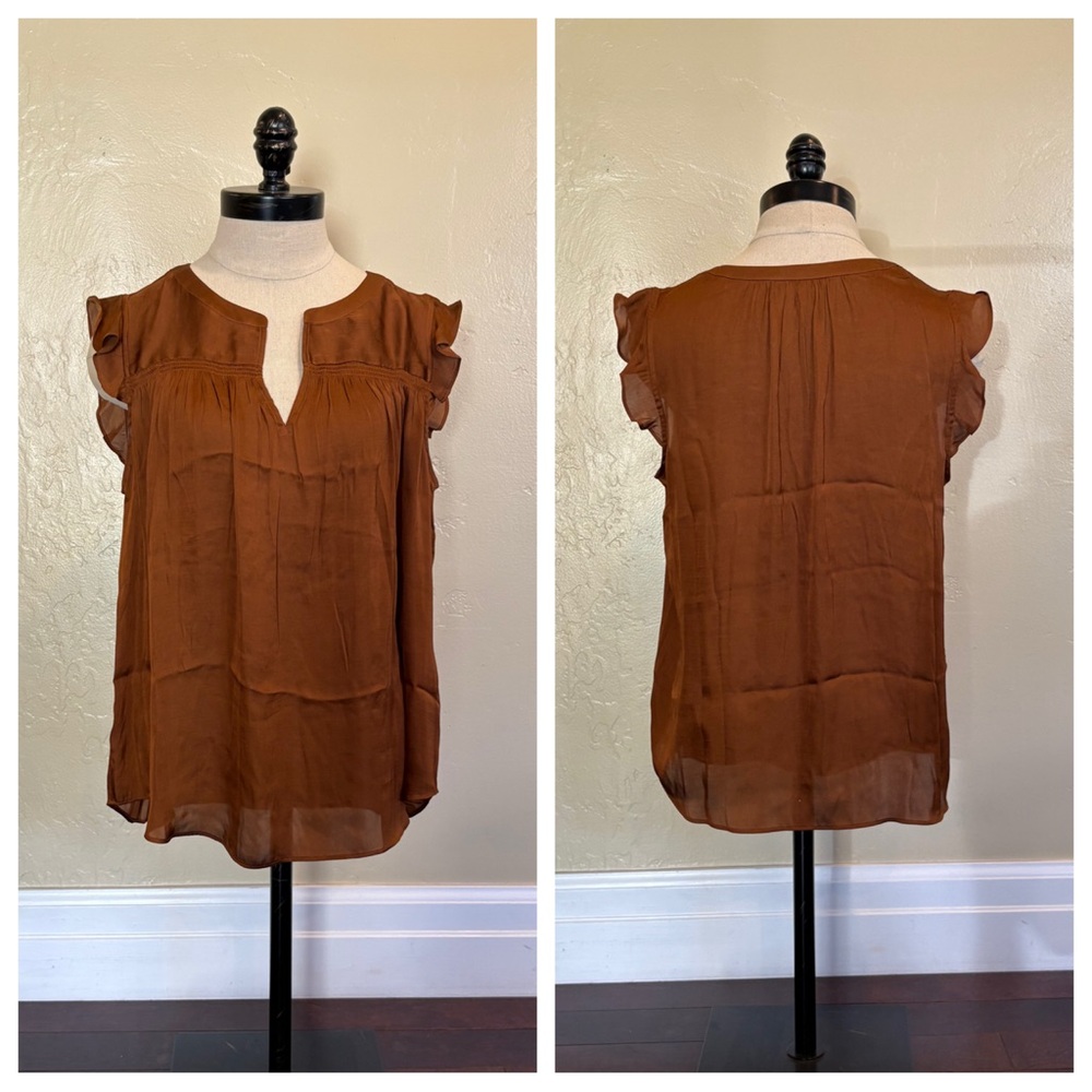 Banana Republic SL Ruffle Split Neck Top Soft Satin The Right Spice Size Medium